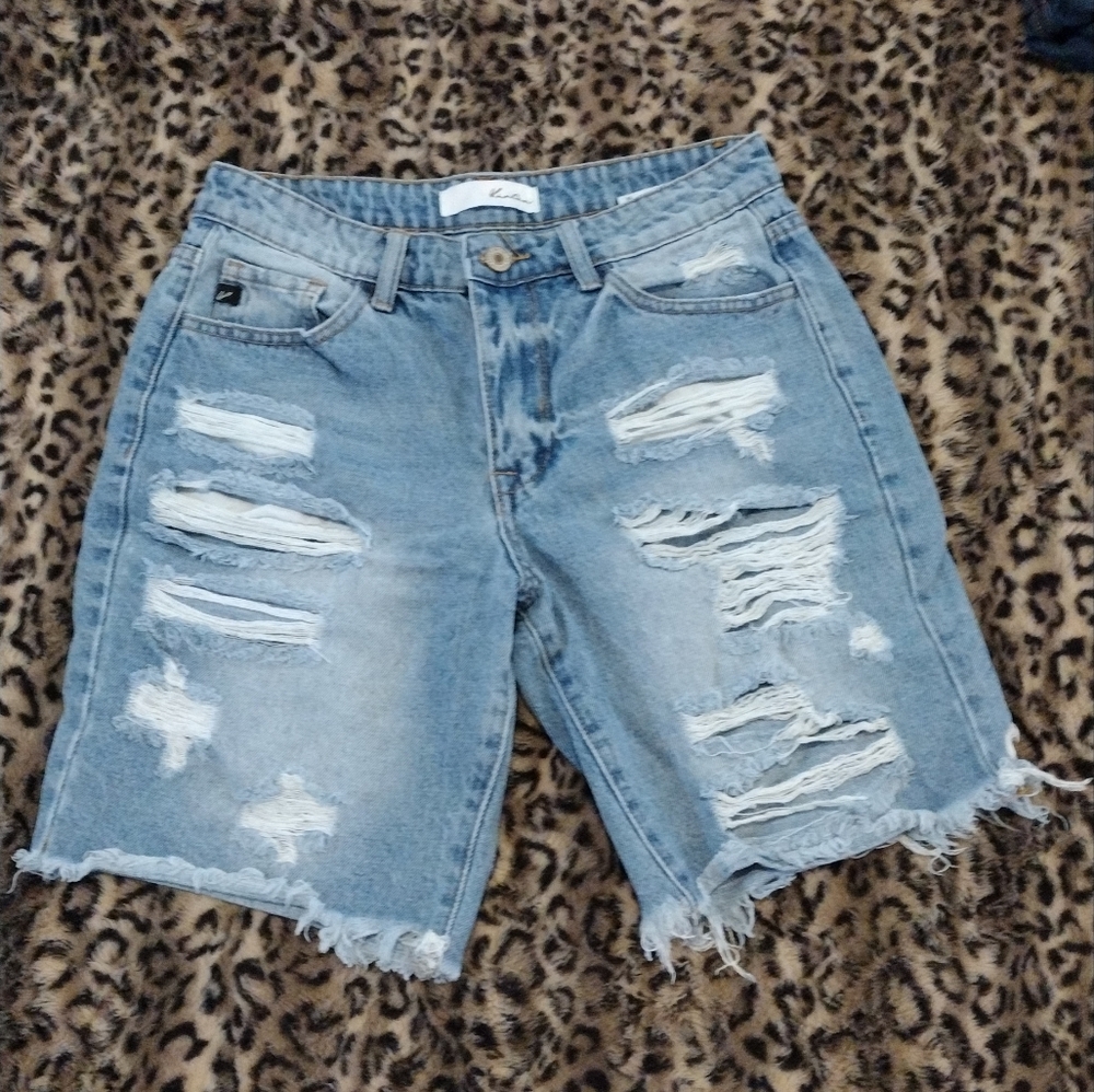 KANCAN Bermuda Shorts